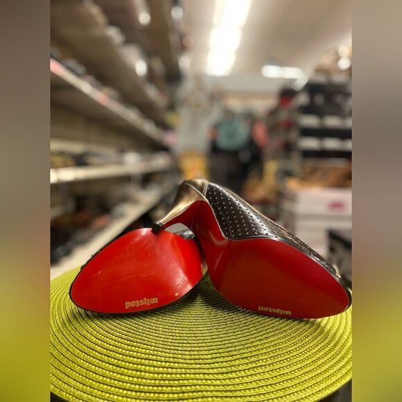 Unlisted Sz. 8.5 Brown Open Toe Heels - Picture 6 of 6